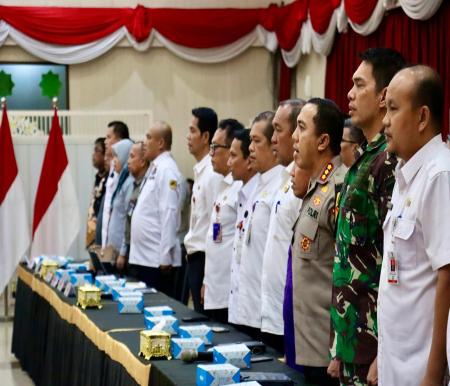 Kapolresta Pekanbaru, Kombes Pol Jeki Rahmat Mustika hadiri Rakor persiapan distribusi Pemilu 2024 (foto/ist)